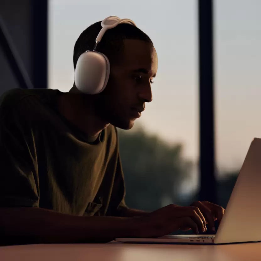 APPLE New AirPods Max Bluetooth Headset
