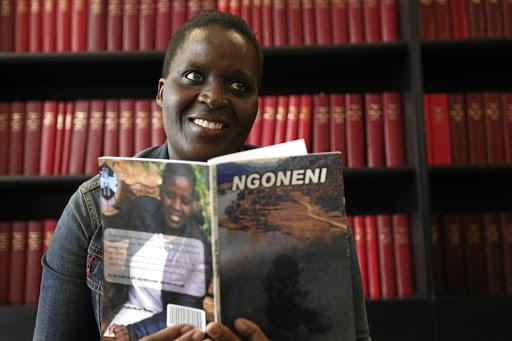Ngoneni, by Siphetheni Ncube (isiNdebele)