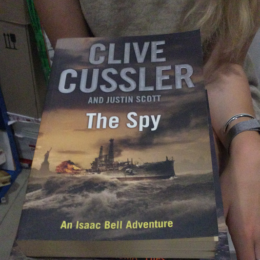 Điệp viên, của Clive Cussler (Đã qua sử dụng)