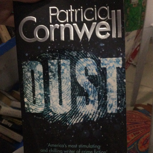 Bụi của Patricia Cornwell (Đã qua sử dụng)