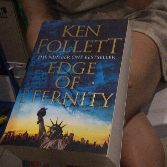 Edge of Eternity, bởi Ken Follett (đã sử dụng)