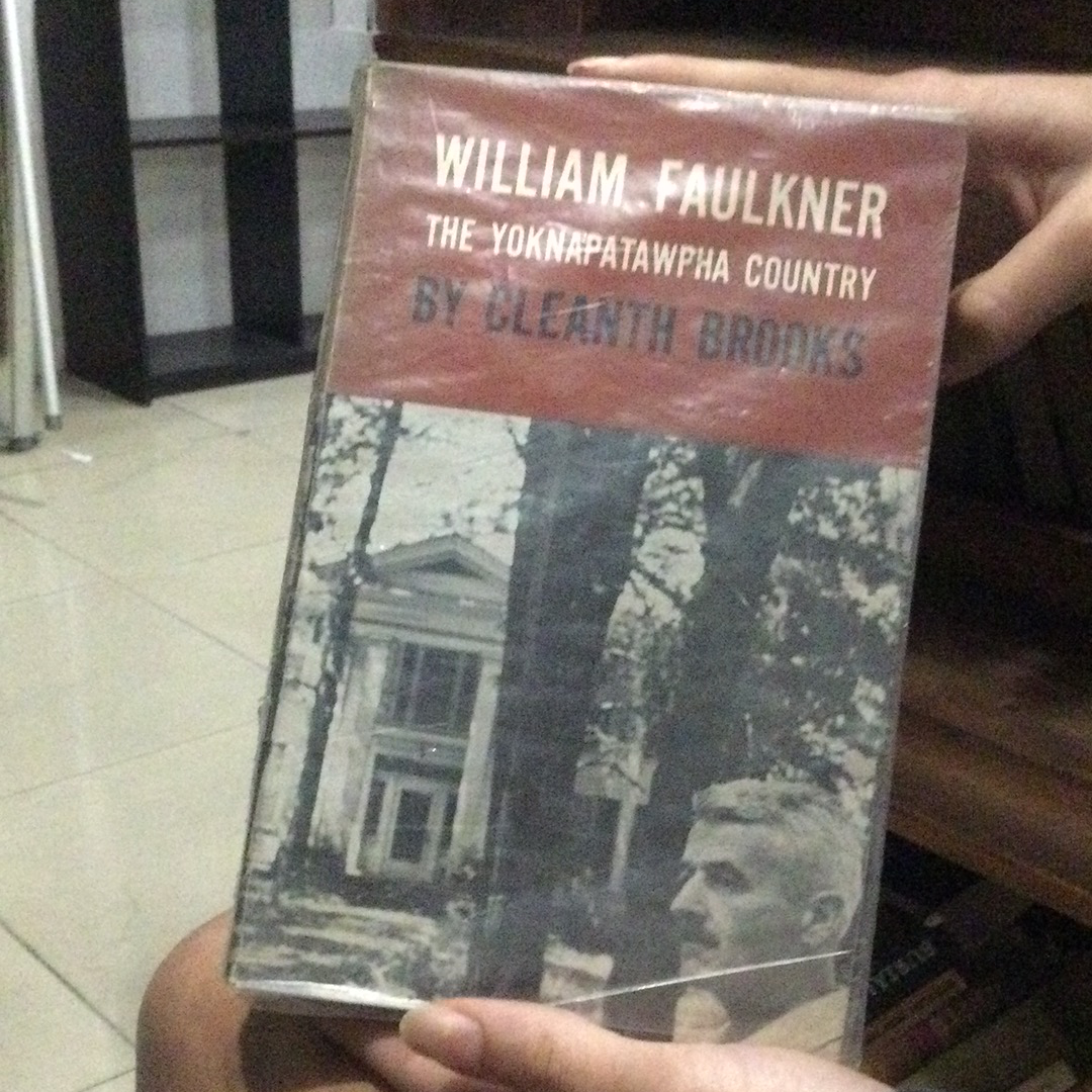 William Faulkner: Đất nước Yoknapatawpha, của Cleanth Brooks (Đã sử dụng)