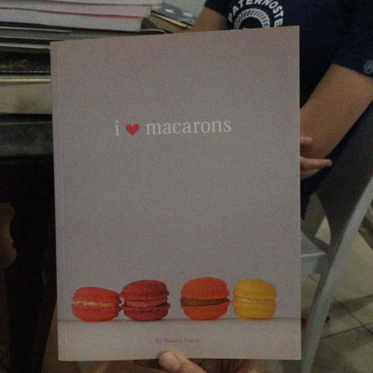 Tôi yêu Macarons, của Hisako Ogita (đã qua sử dụng)