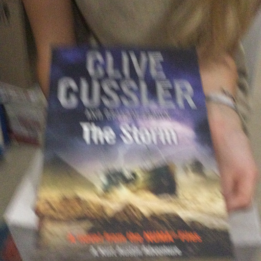 Cơn bão, Clive Cussler (Đã qua sử dụng)